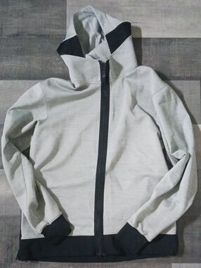 Light Gray Zip-Up Hoodie with Black Trim